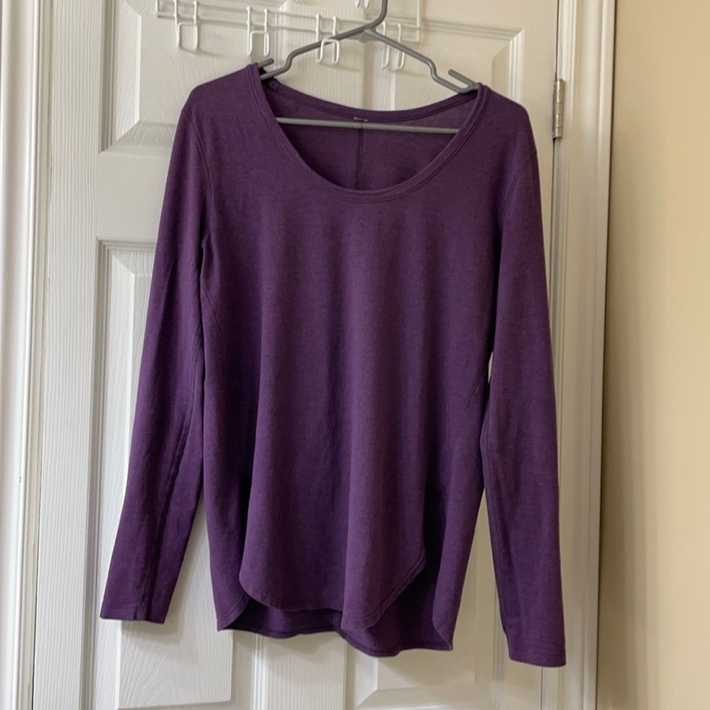 Lululemon long sleeve! Purple! Size 8 loose fit! - Picture 1 of 4